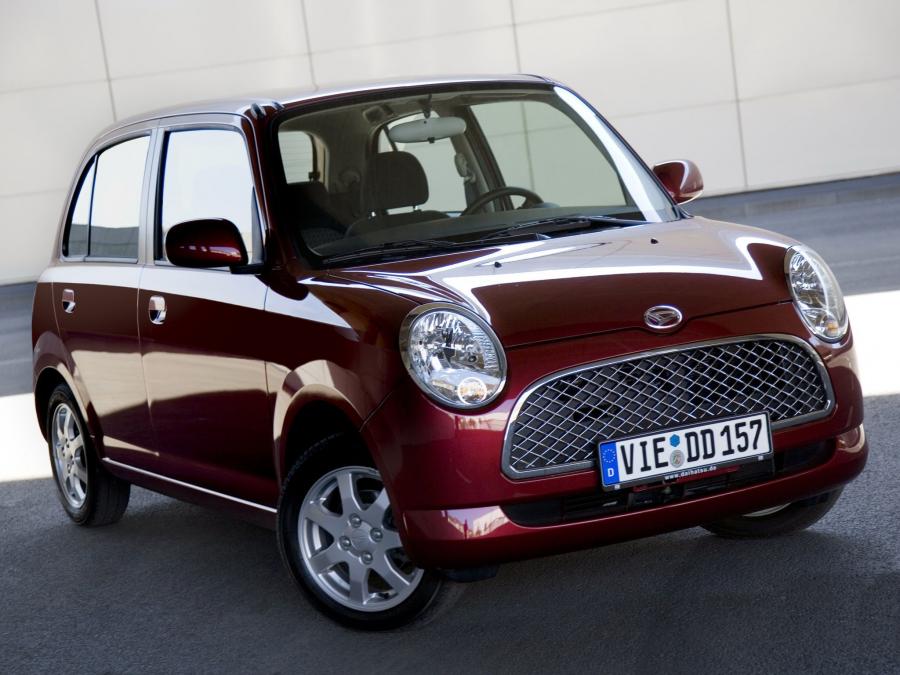  Daihatsu Trevis 2006 года  (фото 23 из 36)